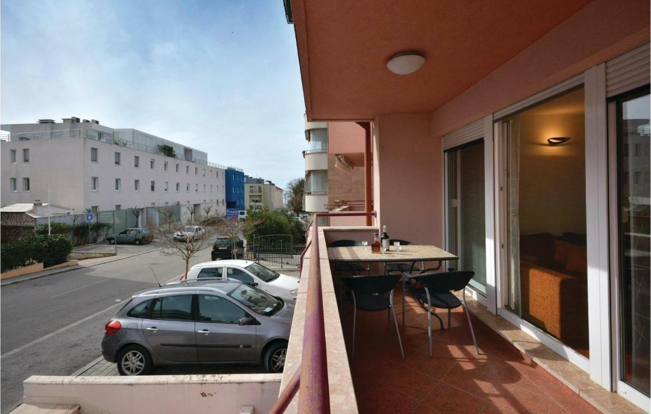Nice Apartment In Split With Wifi ภายนอก รูปภาพ